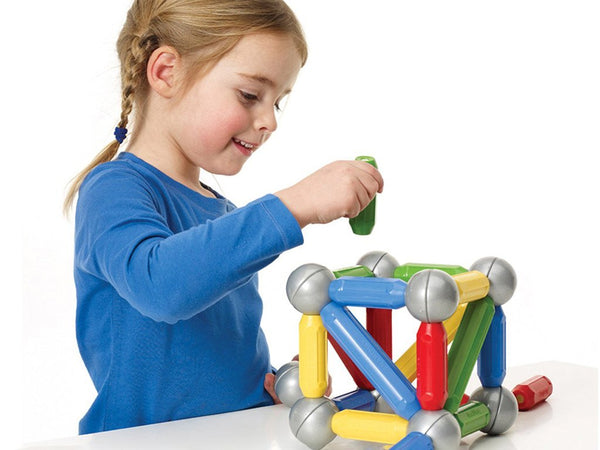 Slange Pilgrim Anonym Playing With Magnets: 8 Fun Activities For Toddlers