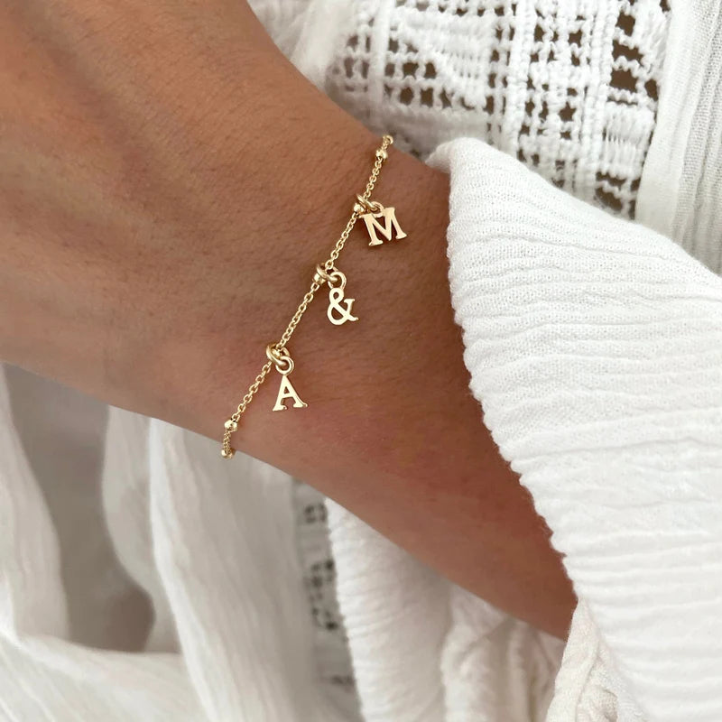 Initial" gold-plated bracelet