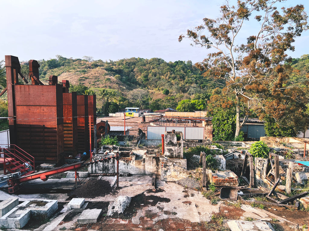 Fenix, the Ariz Family mill at El Amel in El Salvador