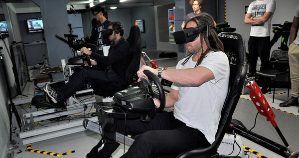 Racing Simulator with Virtual Reality