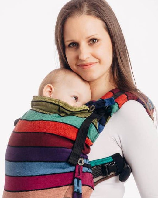 soft structured baby carrier