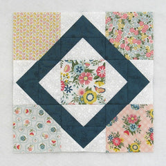 nine patch frame quilt block