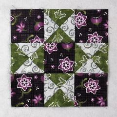 variable star quilt block