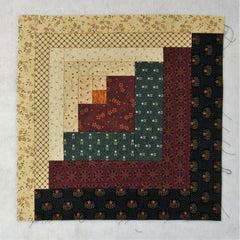 uneven log cabin quilt block