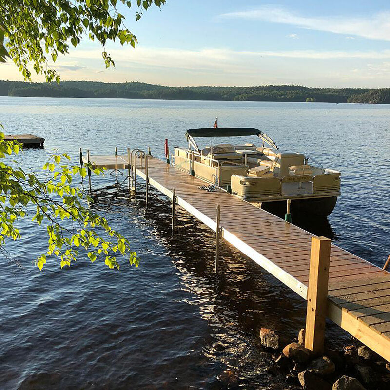 How to Clean an Aluminum Boat Dock : Tommy Docks