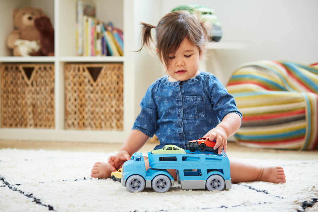 green toys car transporter