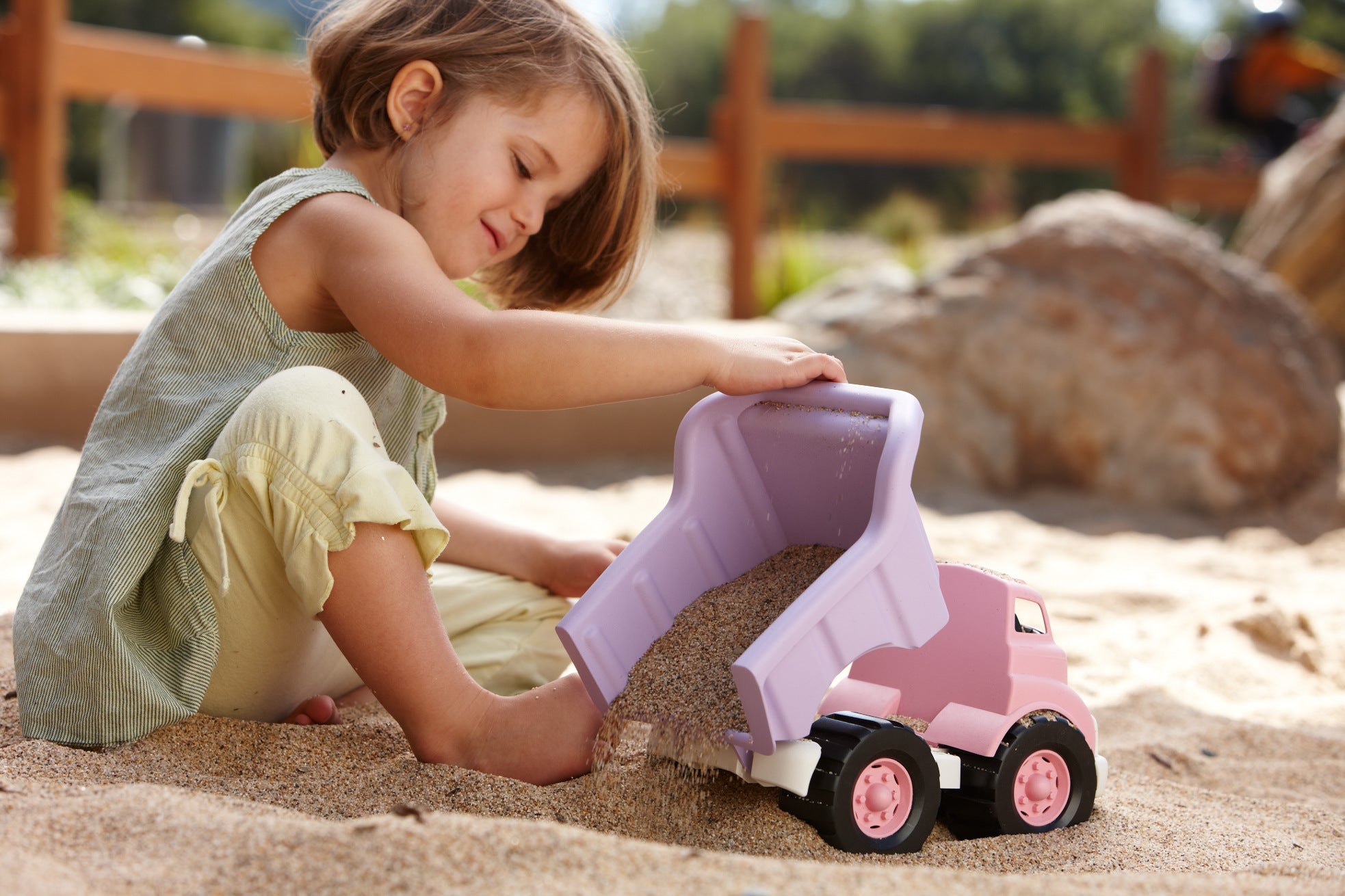 pink and purple dump truck