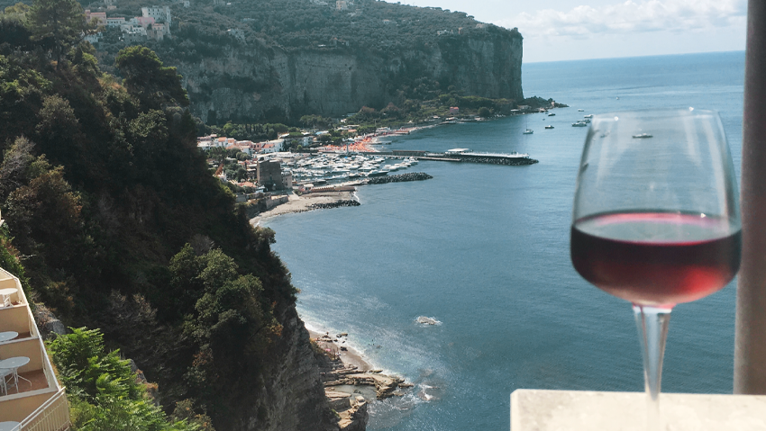 Amalfi Coast Red