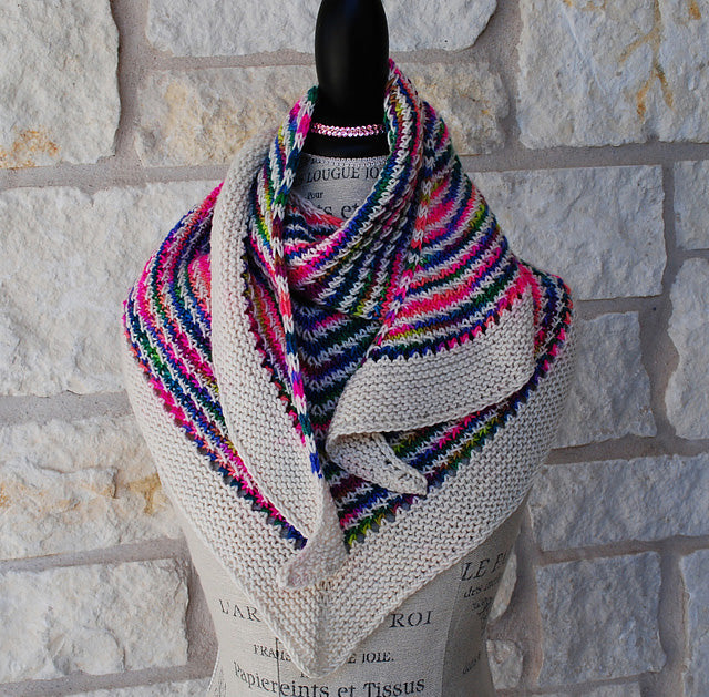Multi color yarn knitting patterns