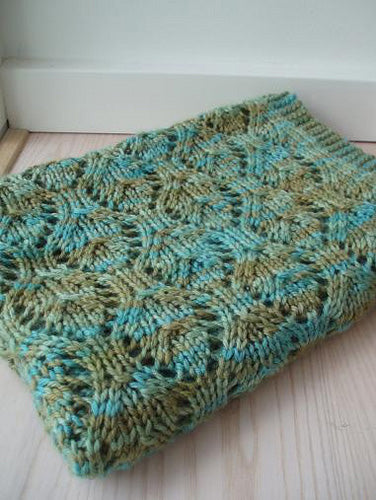 Knitting With Variegated Yarn Skein