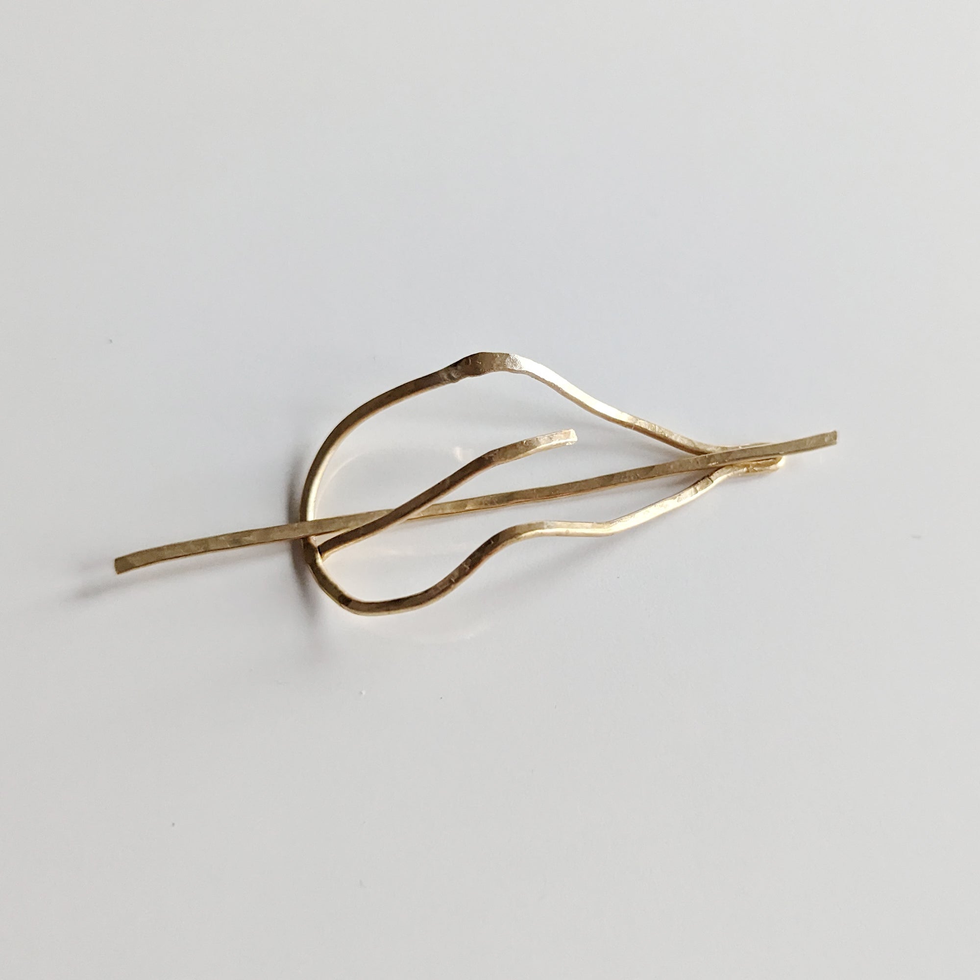 The Ivy Collection Large Leaf Hair Pin – Peerless Charm