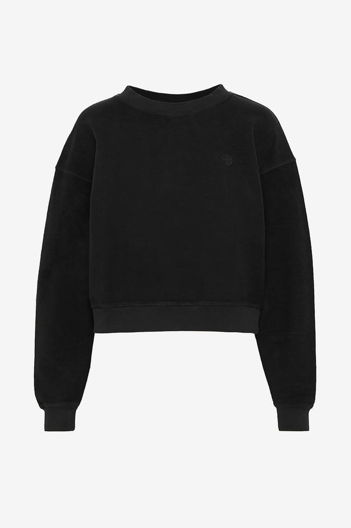 black sweatshirt