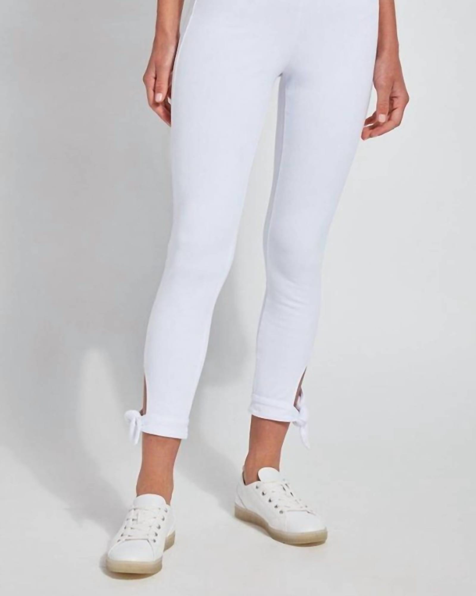 Dela Tie Crop Legging In White | White
