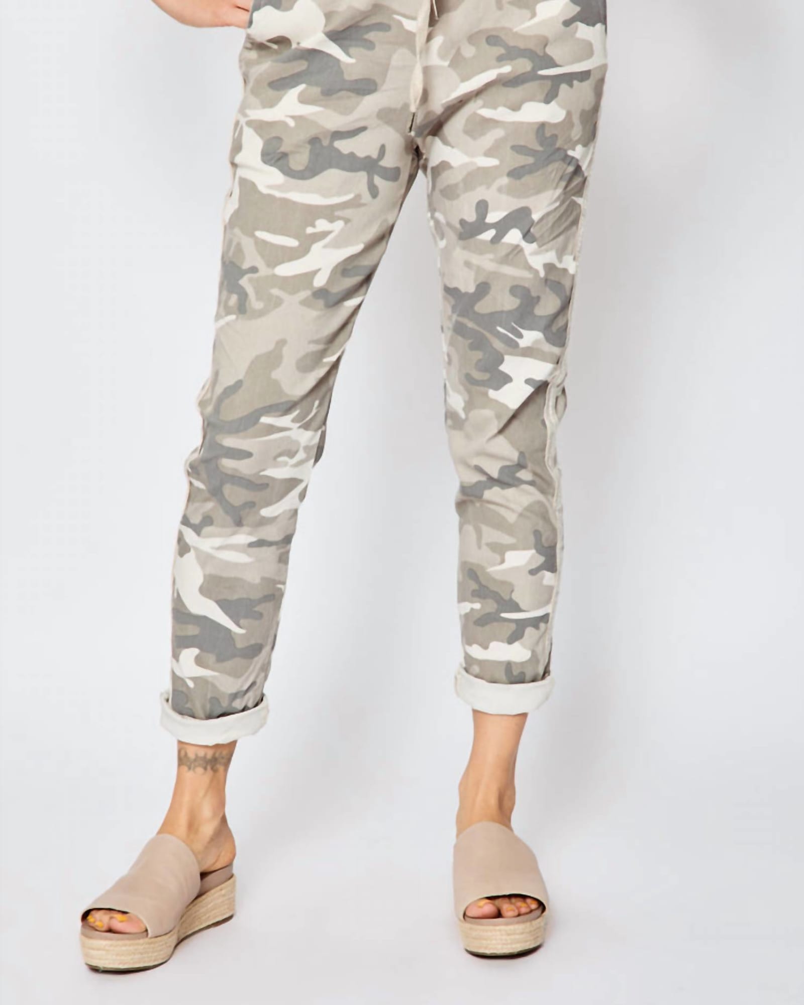D Style Silver Stripe Camo Pants In Sand | Sand