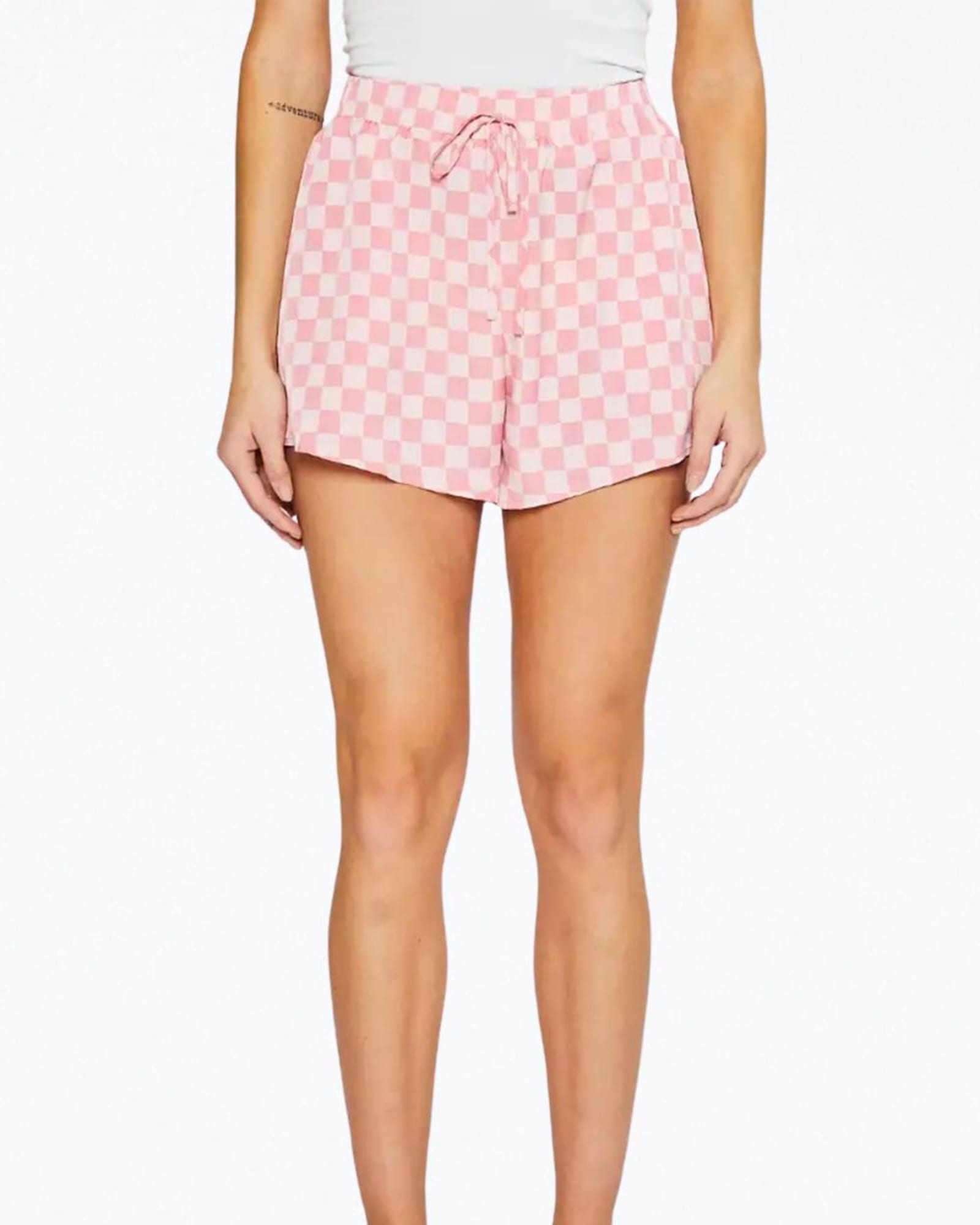 Checkered-Print Woven High-Waisted Short In Pink | Pink