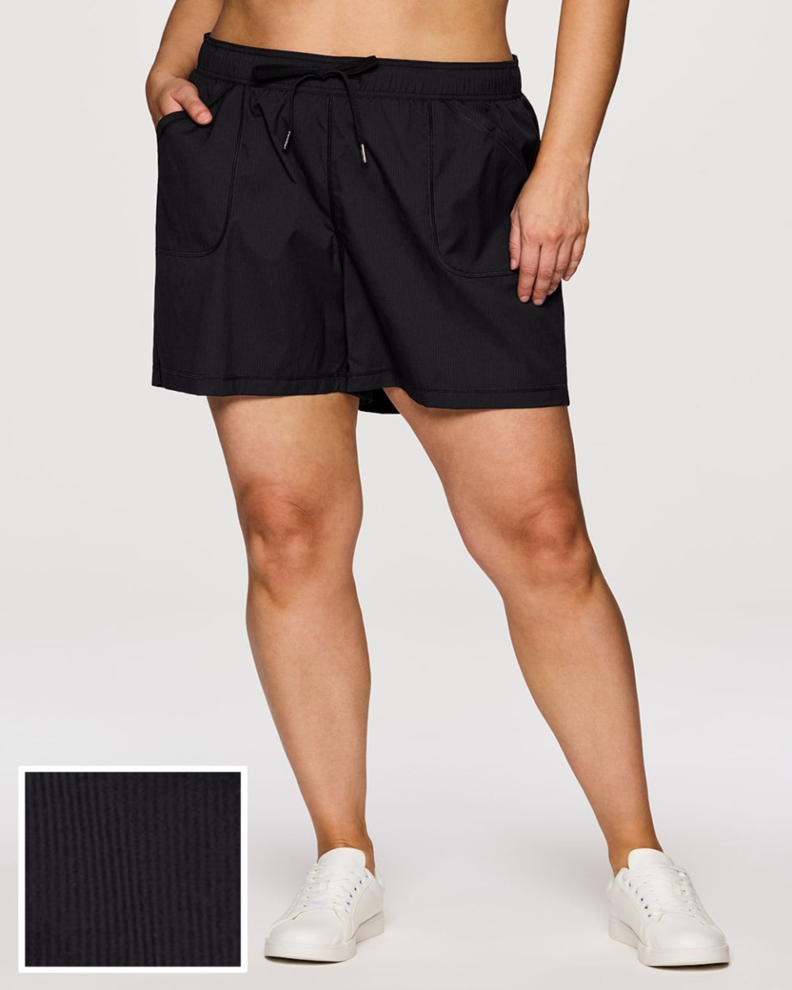 Plus Birdie Textured Walking Short | Black