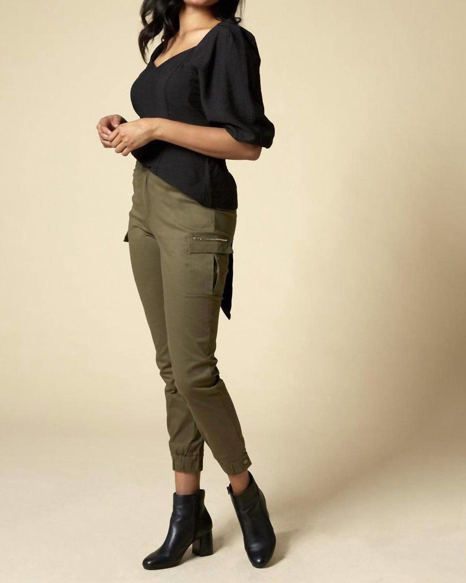 High-Waist Cargo Pant In Olive | Olive