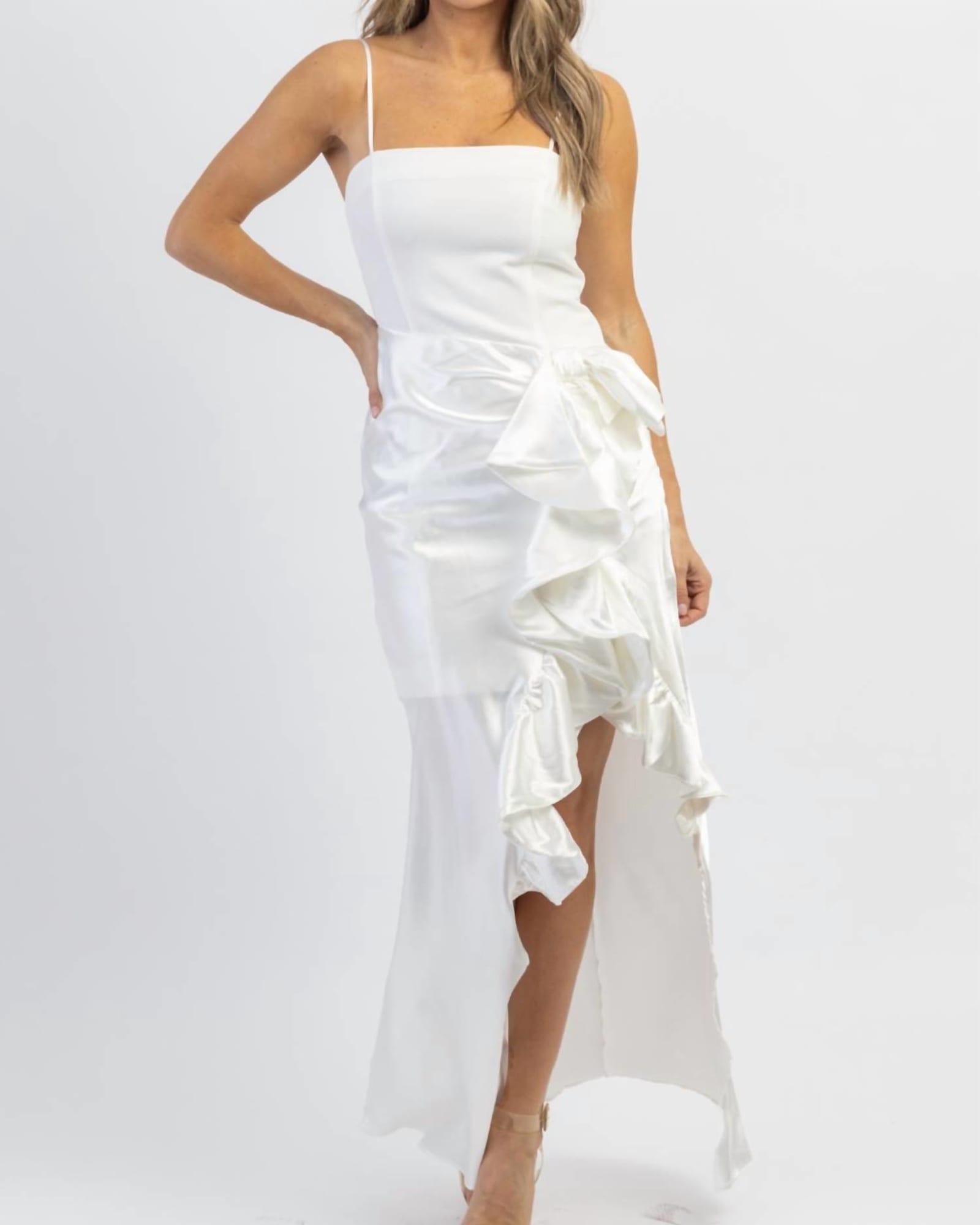 Siobhan Side Ruffle Dress In White | White