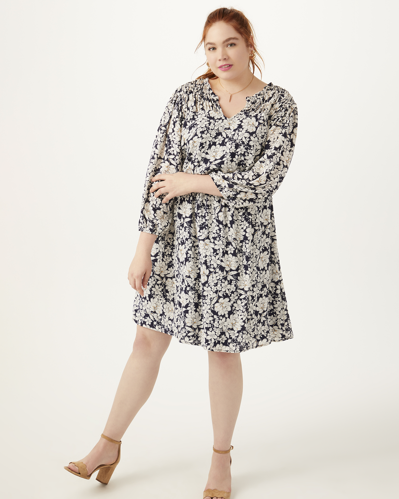 Eamari Plus Size Smocked Dress | Navy / White