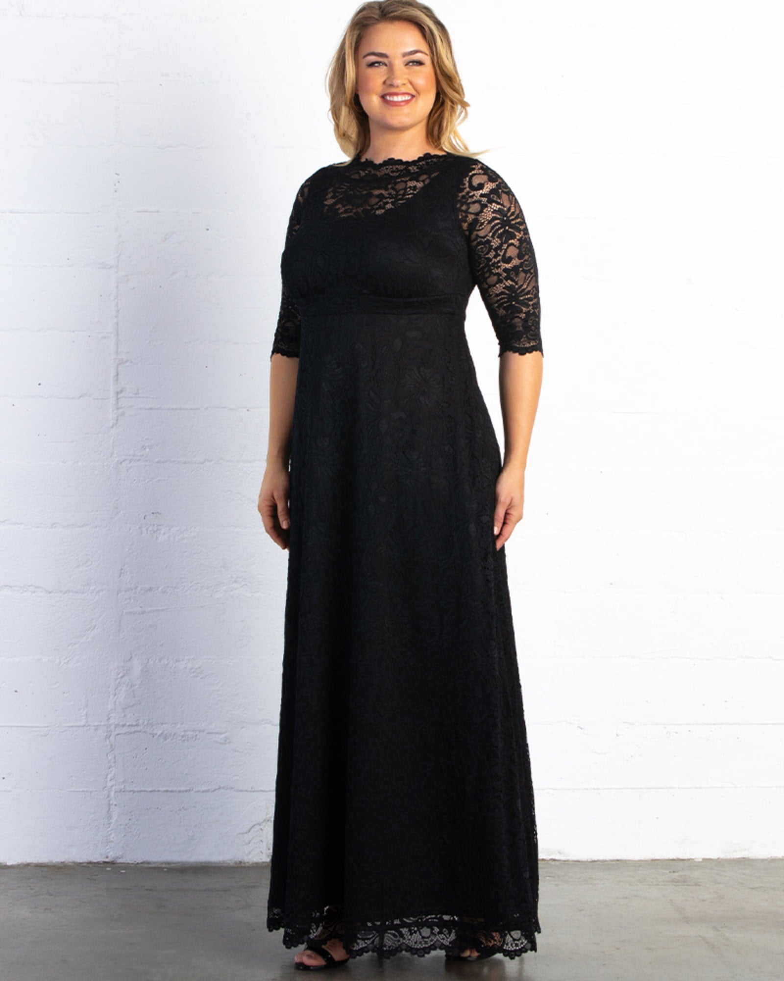 Lace Gowns With Sleeves