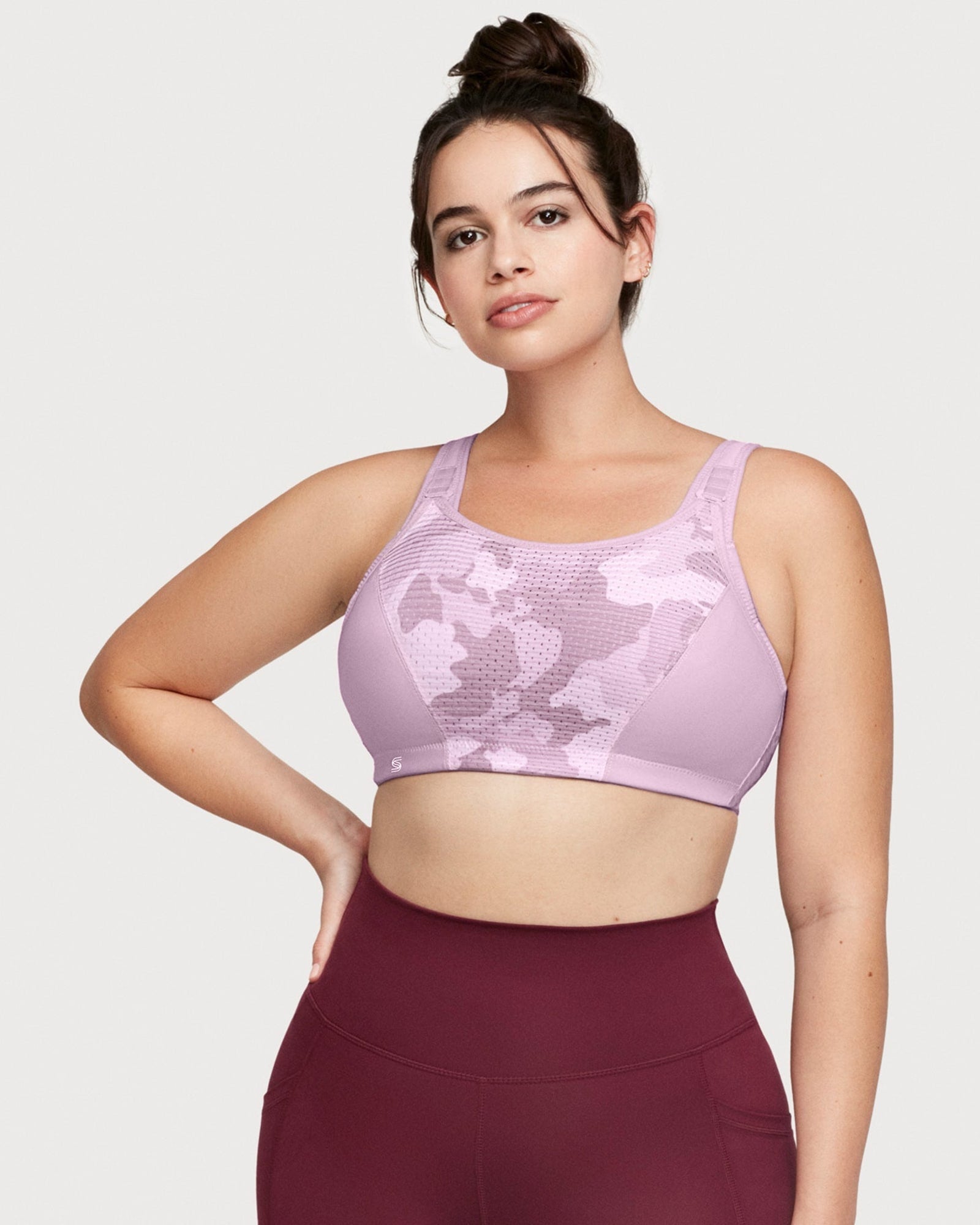 High Impact Underwire Sports Bra Pink Blush Print  Sports bra, Plus size sports  bras, Seamless sports bra