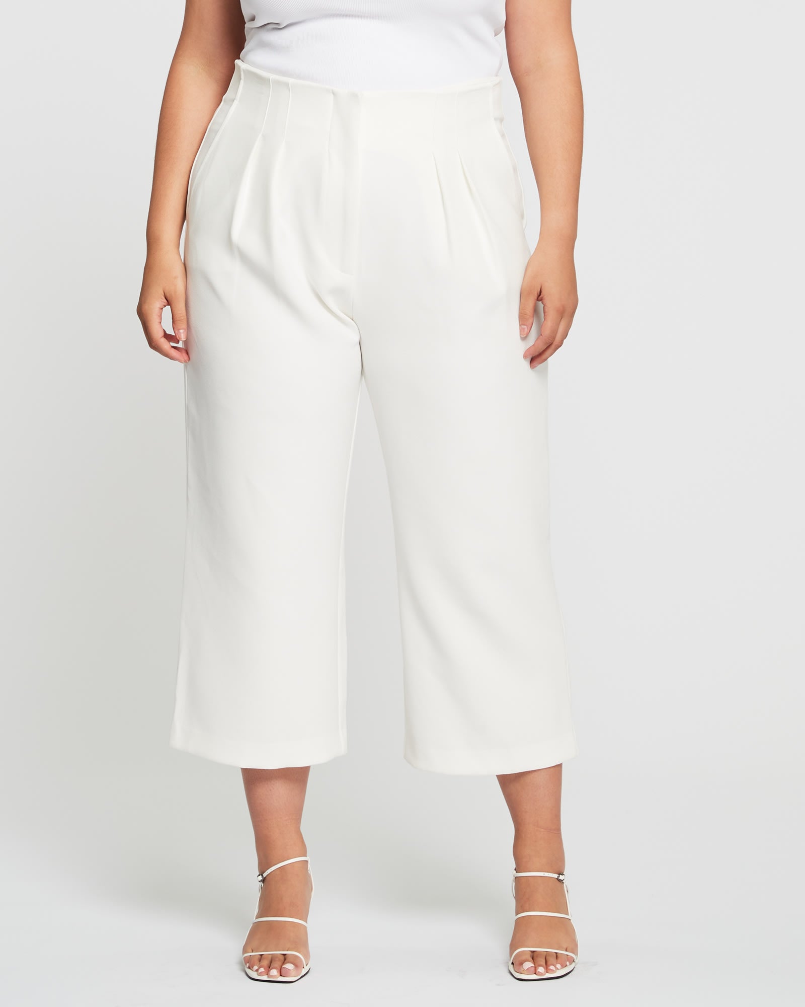 Cropped Wide Leg Pants