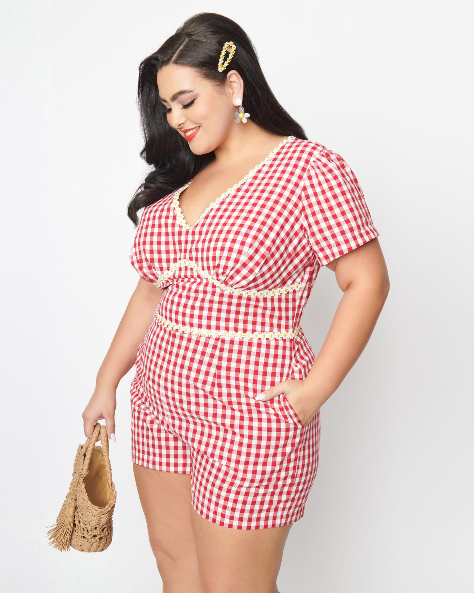 Unique Vintage Plus Size Red Gingham & Daisy Romper | Red Gingham & Daisy