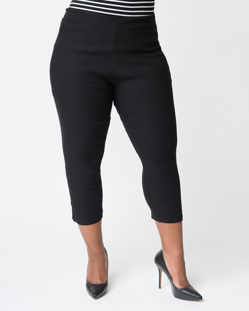 Unique Vintage 1950s Black High Waist Rachelle Capri Pants | Black