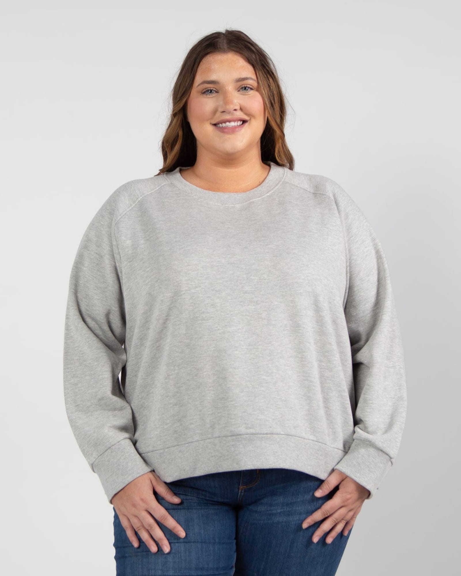 Boxy Raglan Pullover | Heather Grey