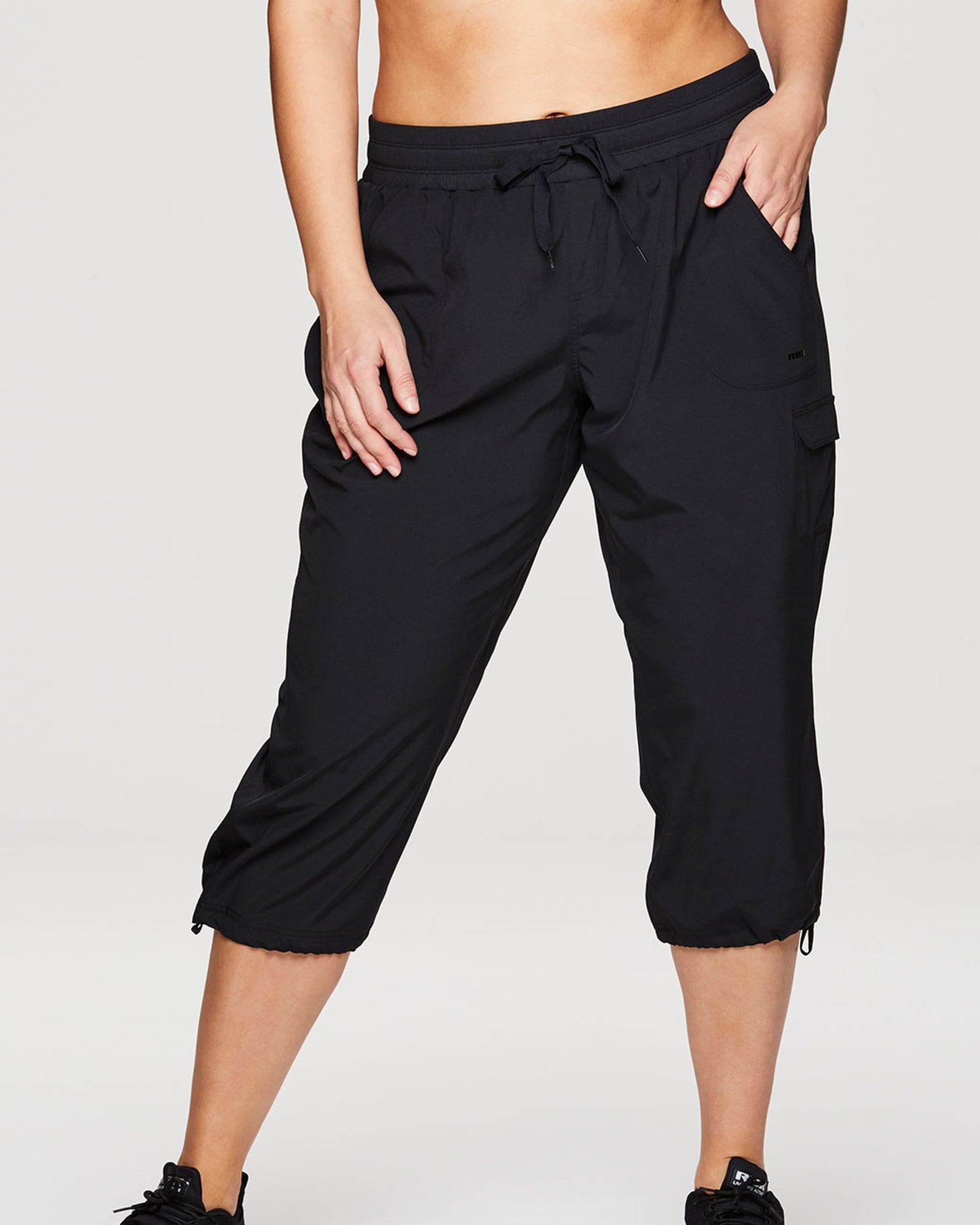 Plus Prime Anywhere Cargo Capri | Black