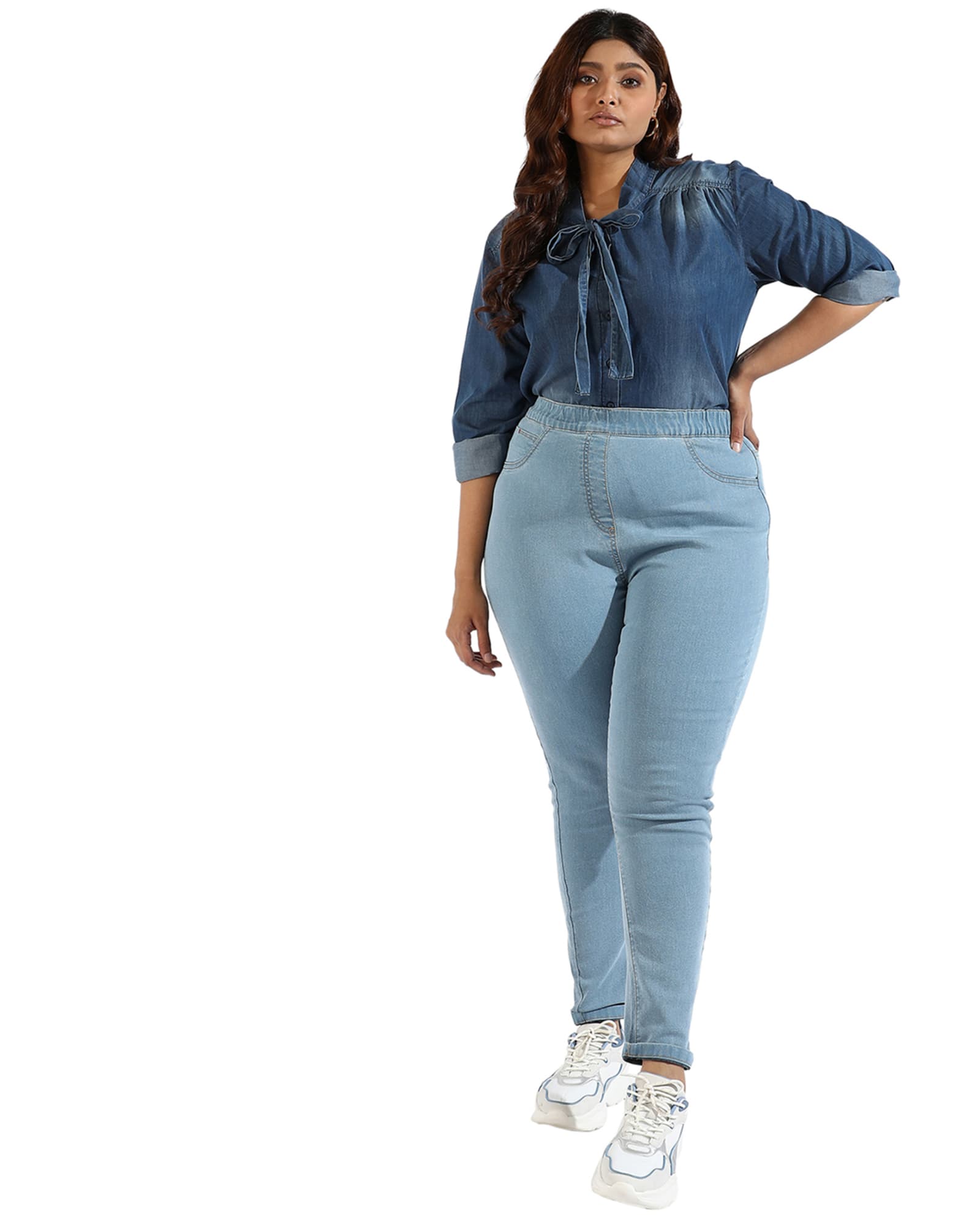 Confirtable Fitted Jeans | Light Blue