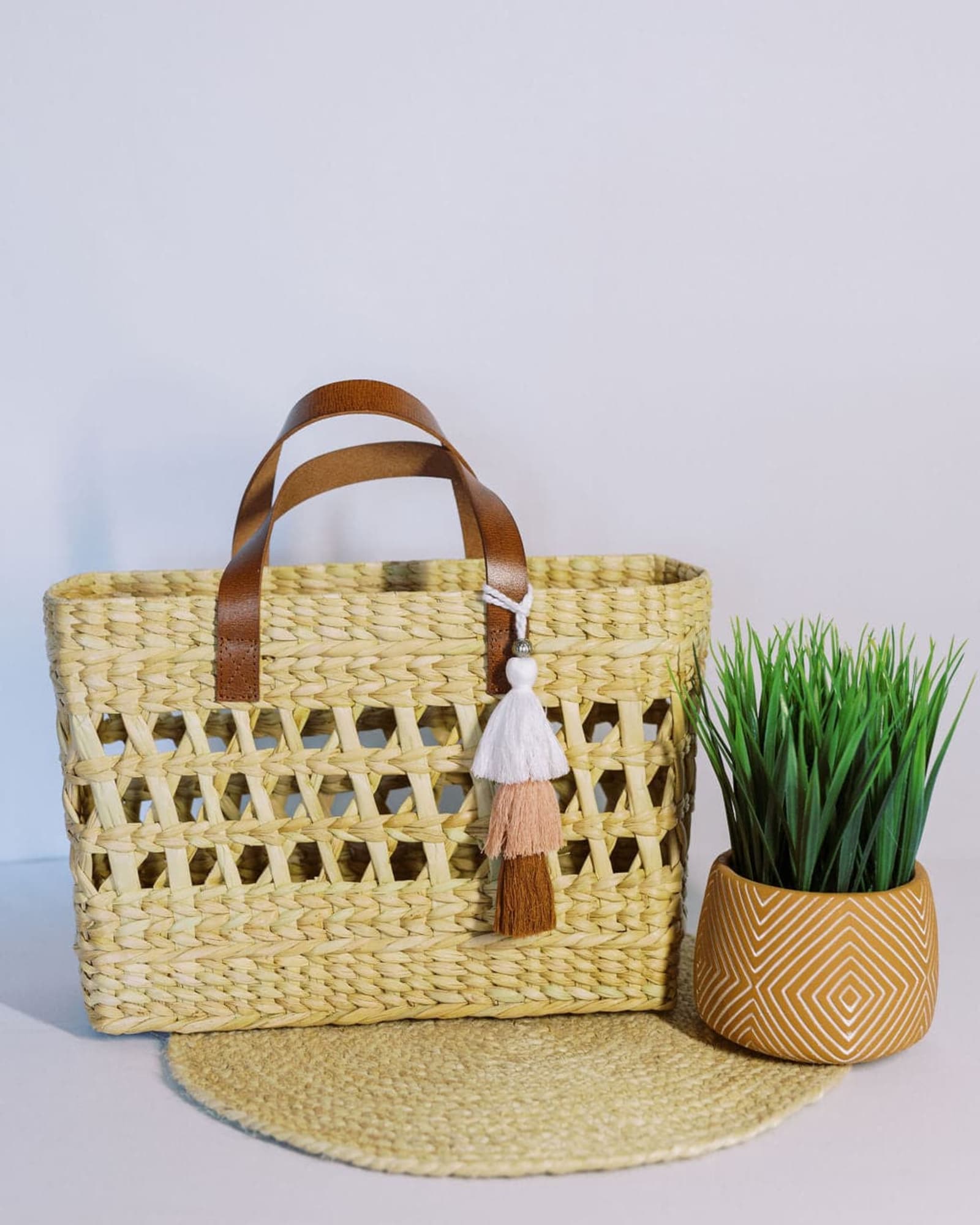 Shiraleah Becca Jute Beach Tote