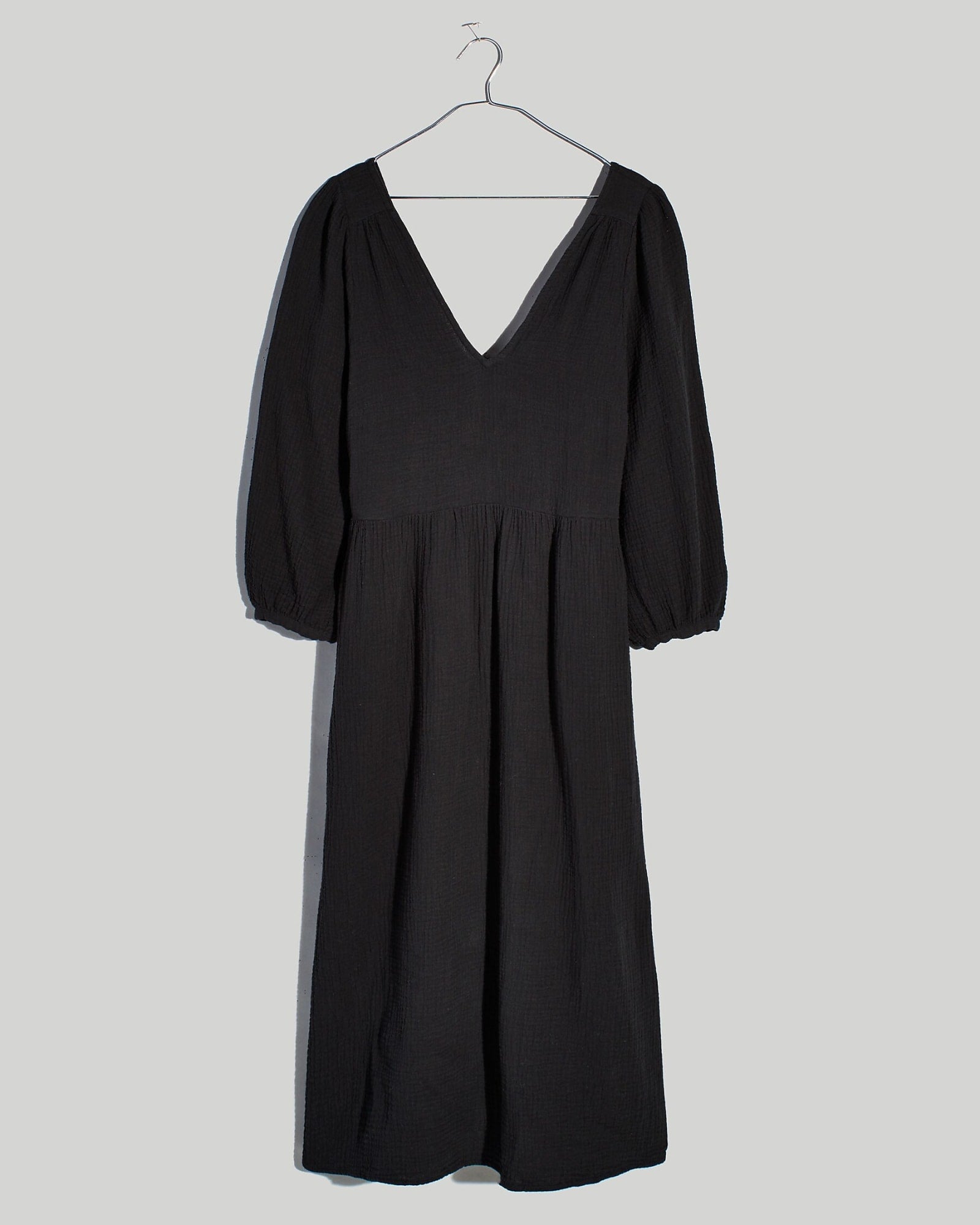 Lightspun V-neck Midi Dress | True Black