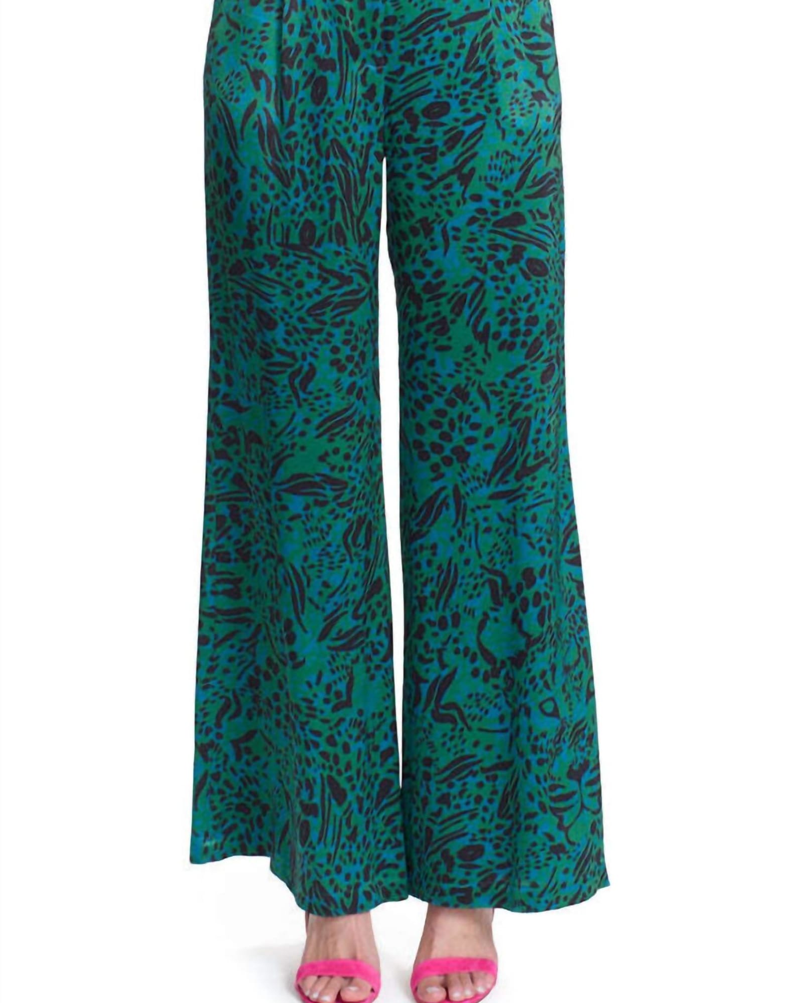 Camille Pant in Green | Green