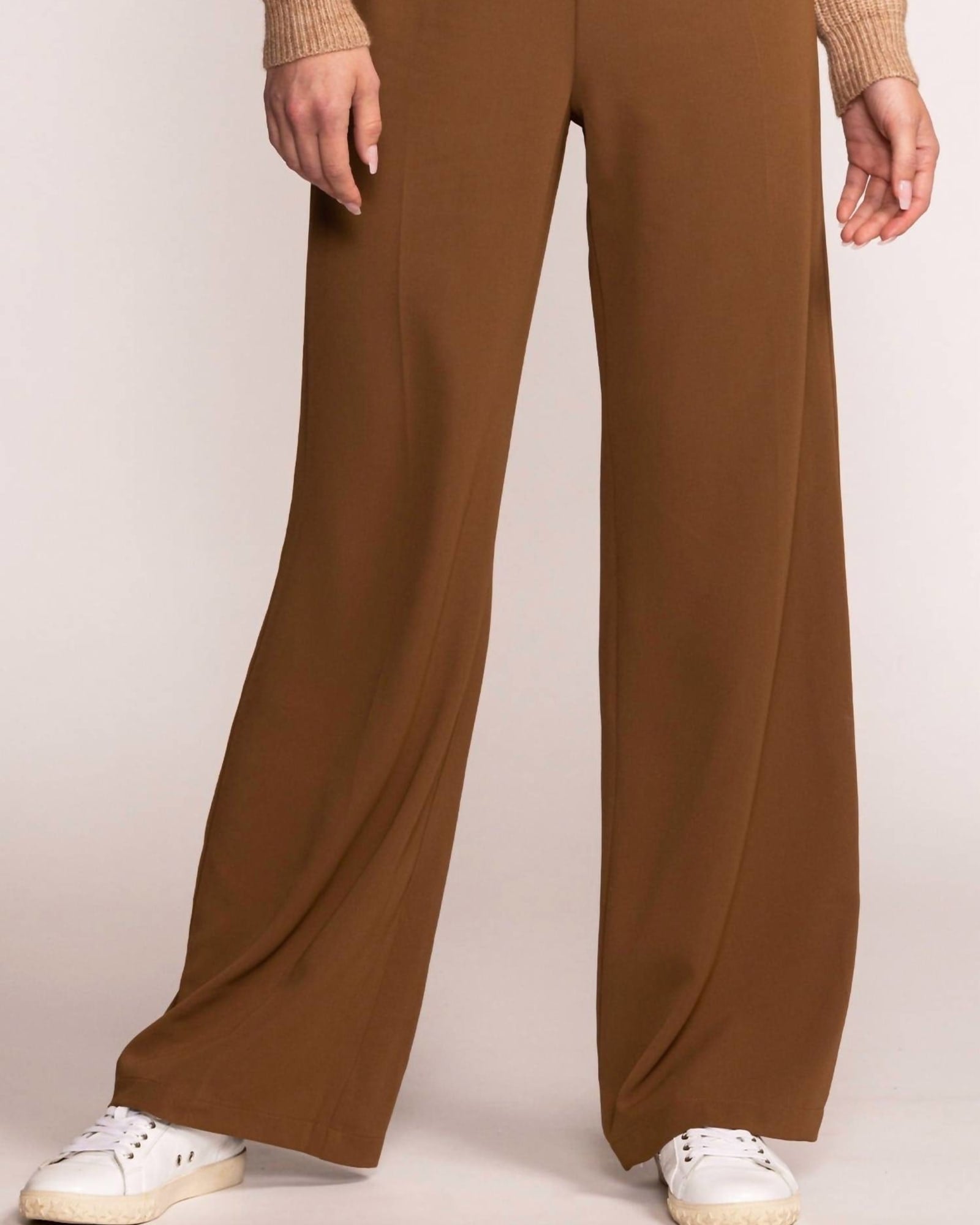 Liliana Pant in Brown | Brown