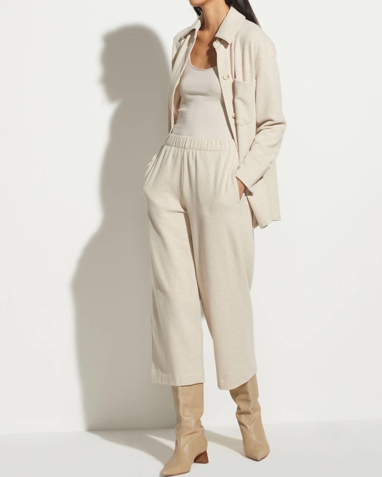Cropped Sweatpants in White Sand | White Sand