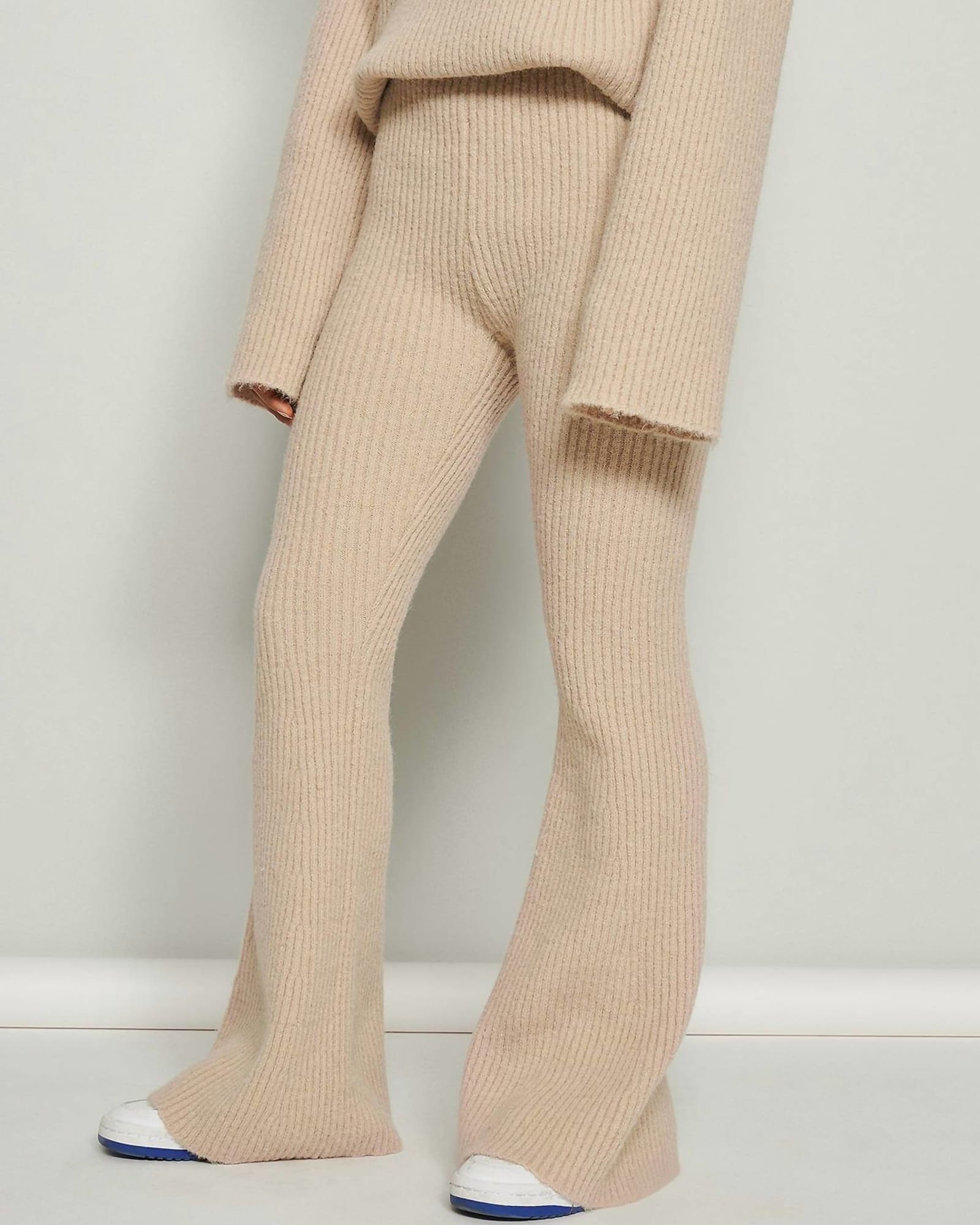 Ribbed-Knit Straight-Leg Pants in Beige | Beige