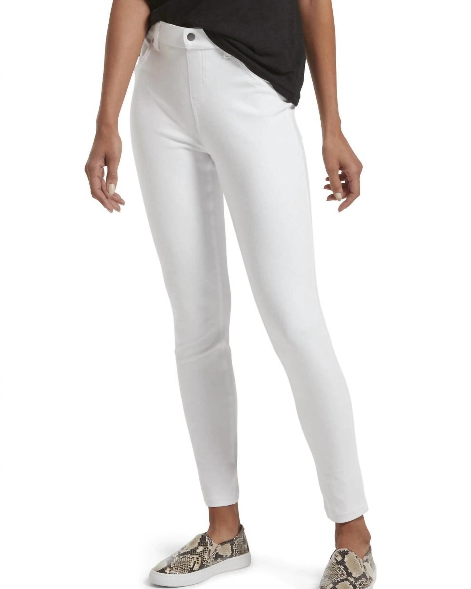 Buy DIAZ Women's Skinny Fit Polyester Blend 3/4Th Capri Tights