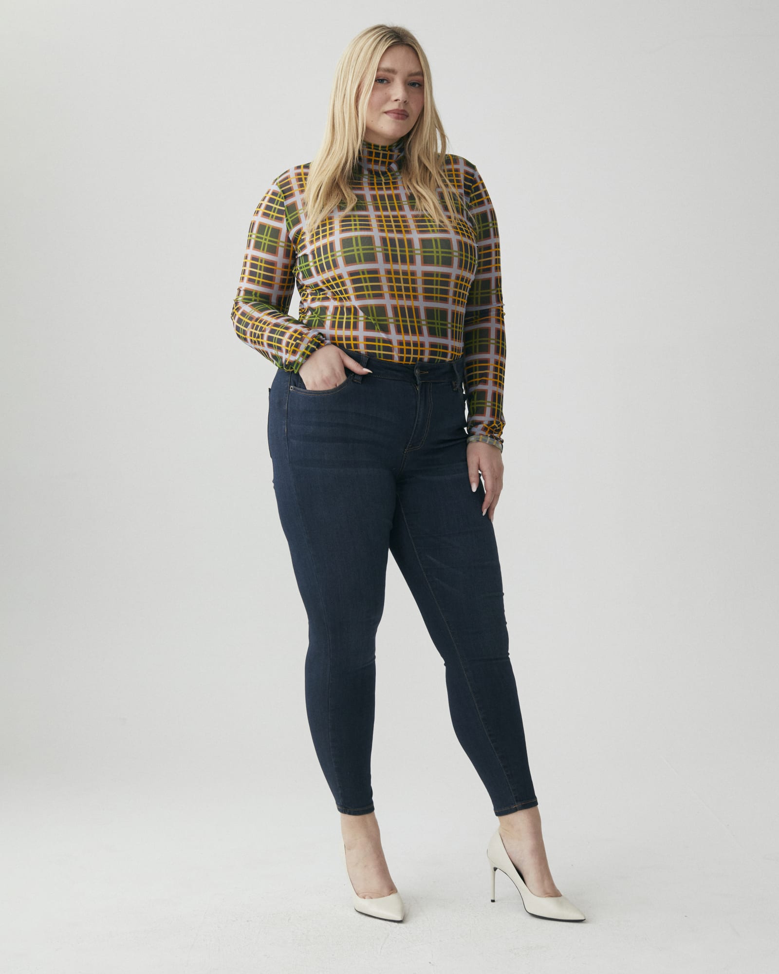 Slimming Outfits For Plus Size