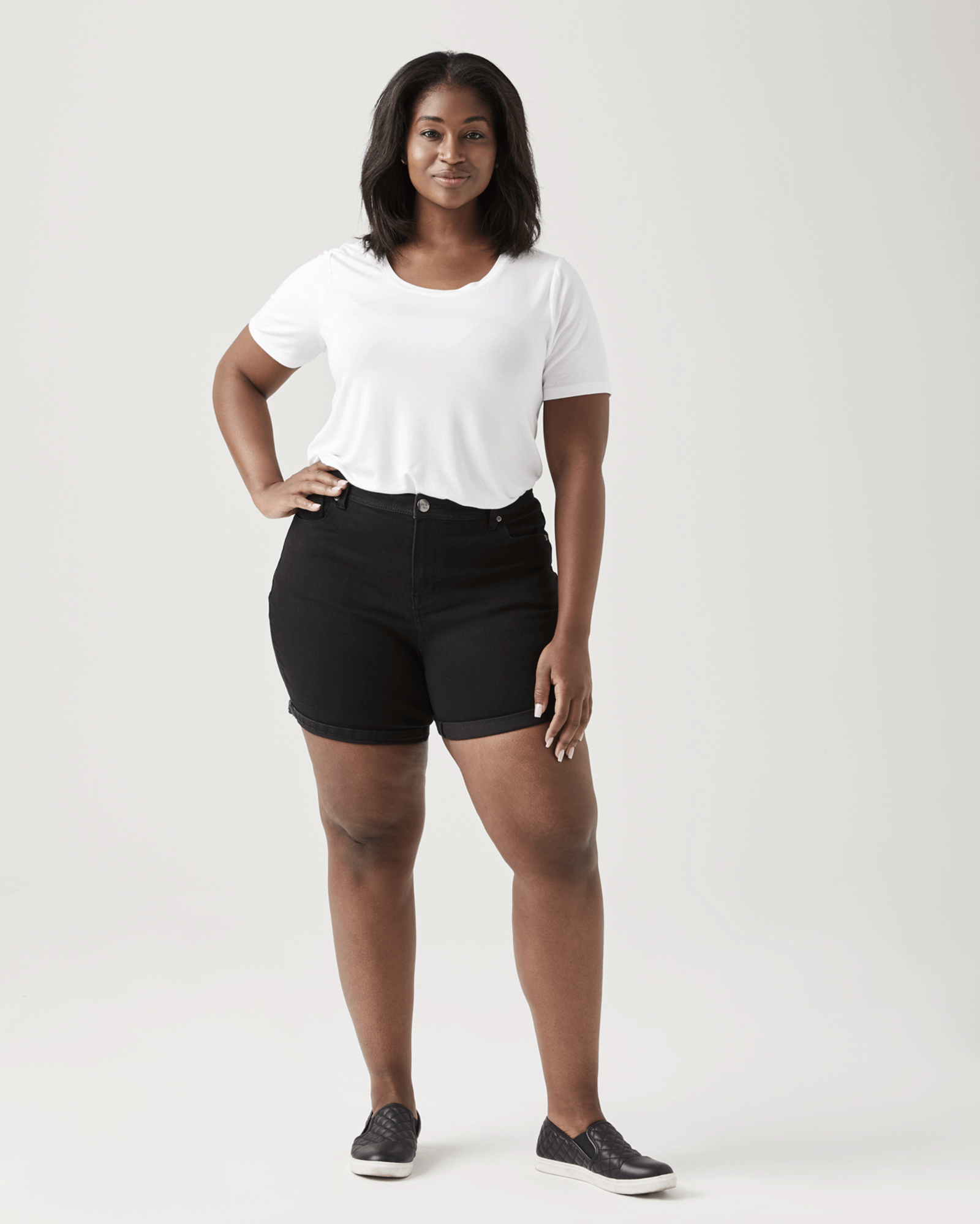 Perfect shorts for my apple shape babes! #oldnavy #appleshapebody #plu