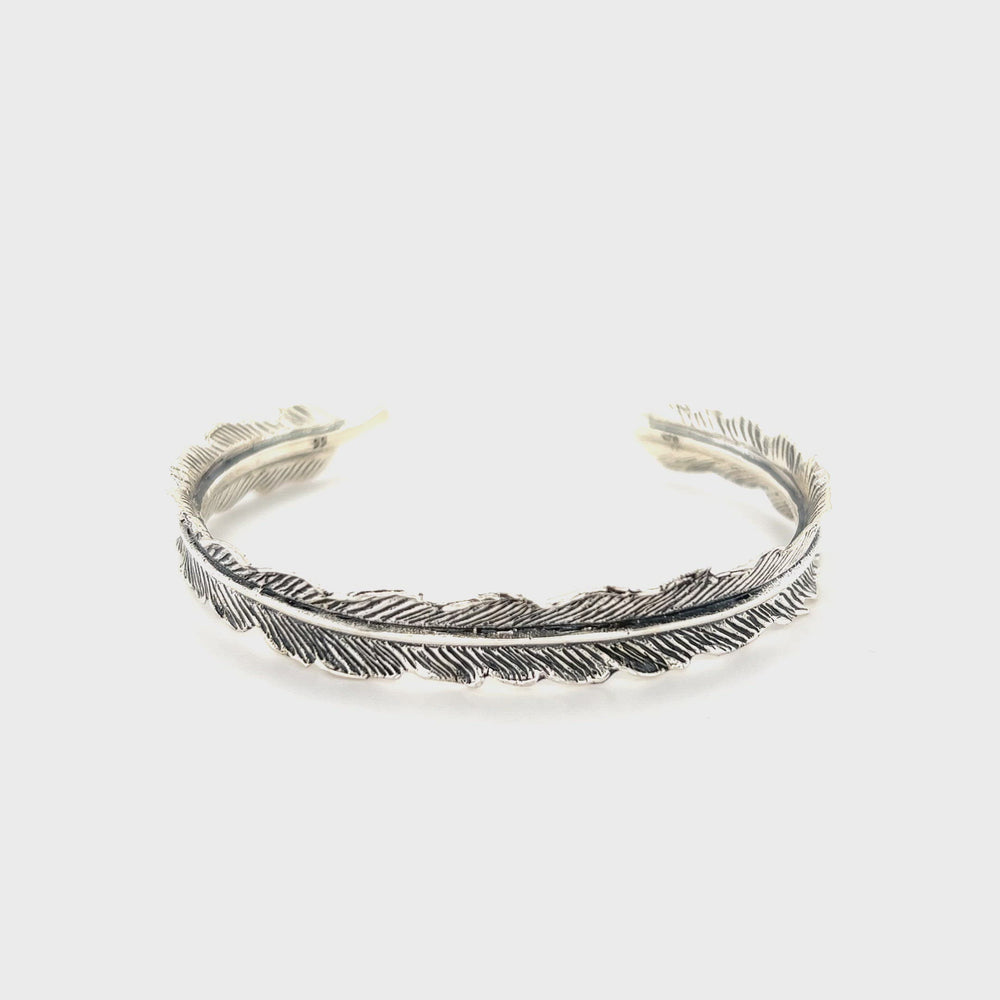 
                  
                    Load and play video in Gallery viewer, Oxidized Feather Cuff
                  
                