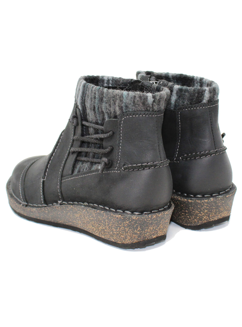 aetrex tessa sweater boot