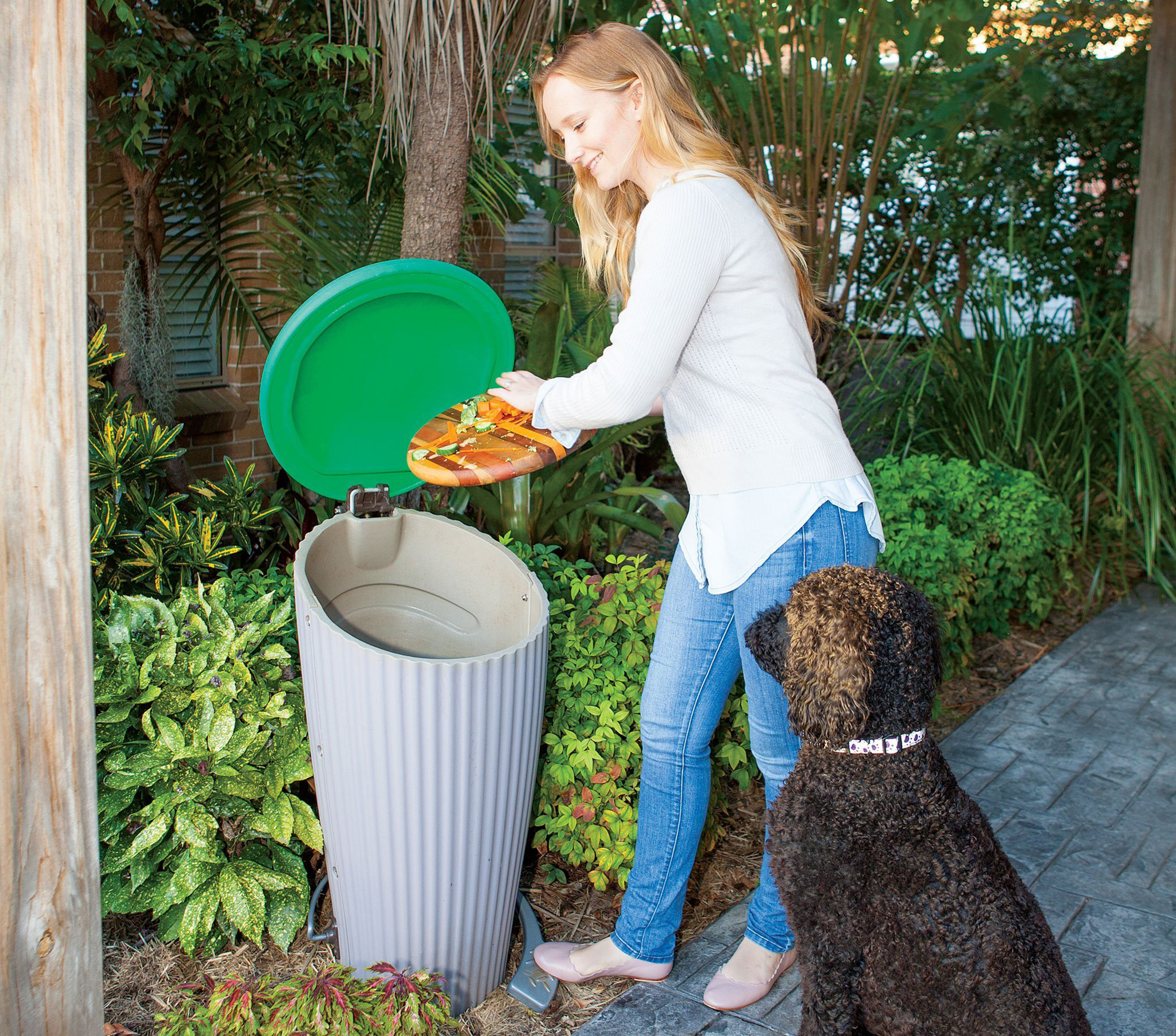 can you put dog poop in compost