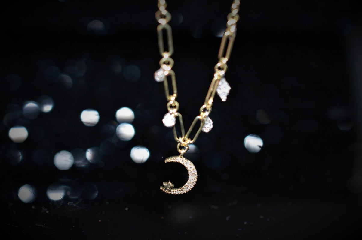 14k Yellow Gold Diamond Charm Clip Necklace – Hedges Designs