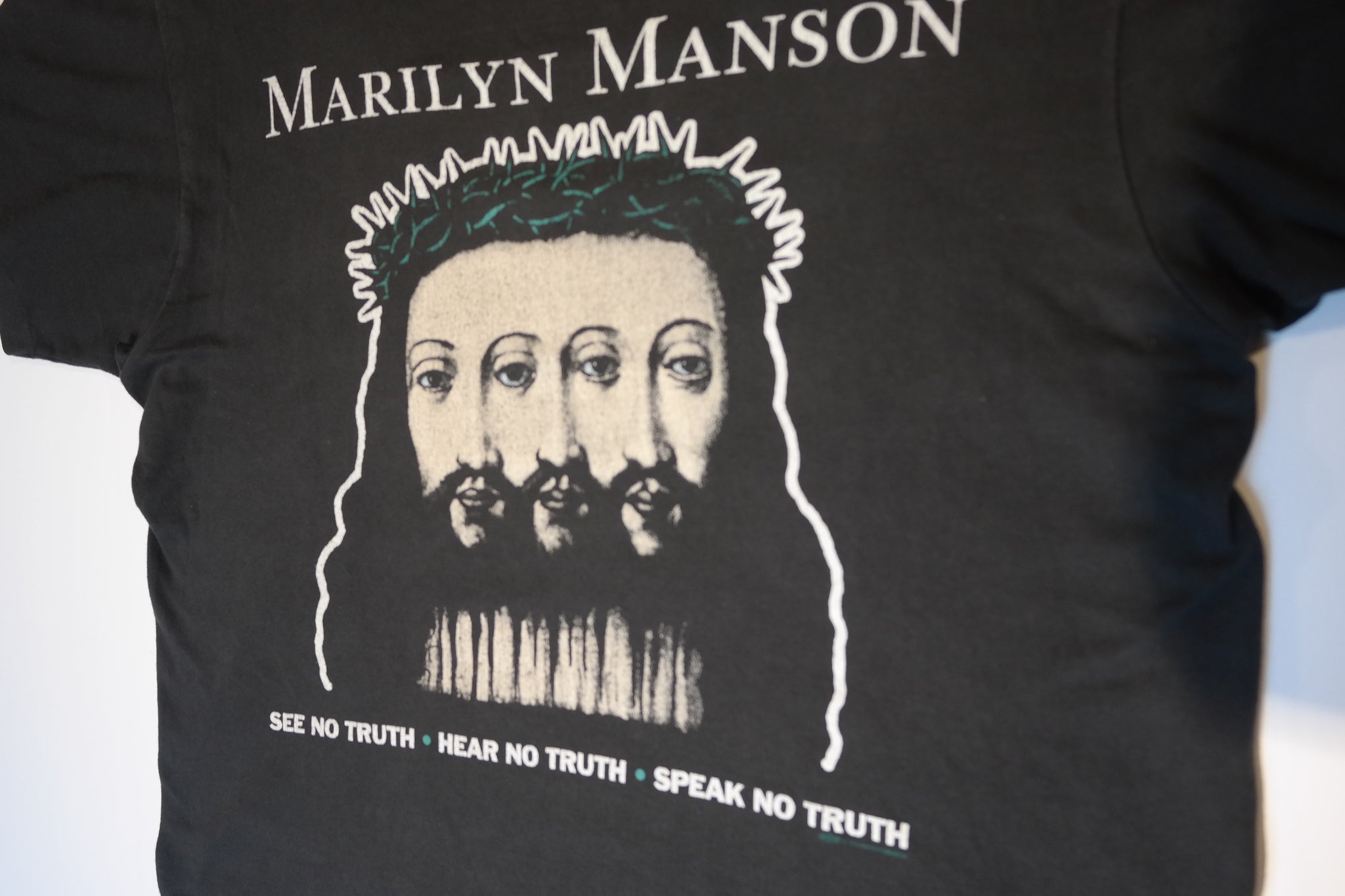 marilyn manson believe t shirt