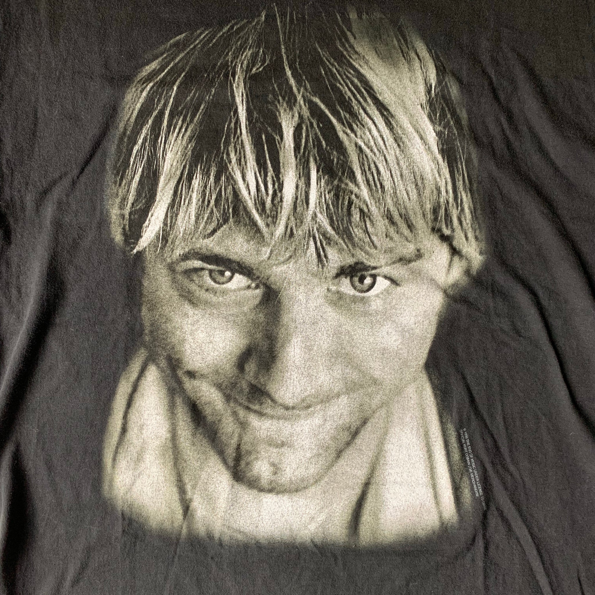 Kurt Cobain Smile Portrait Xl Cloakedinblack