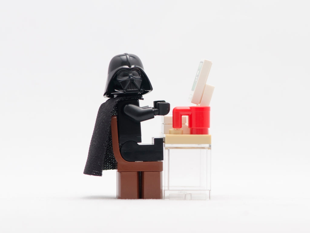 LEGO Star Wars Support Desk