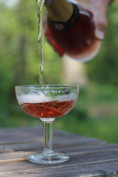 METTÄ YARROW DRINK