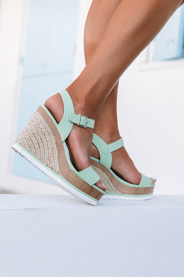 The Allen Wedge In Seaglass • Impressions Online Boutique