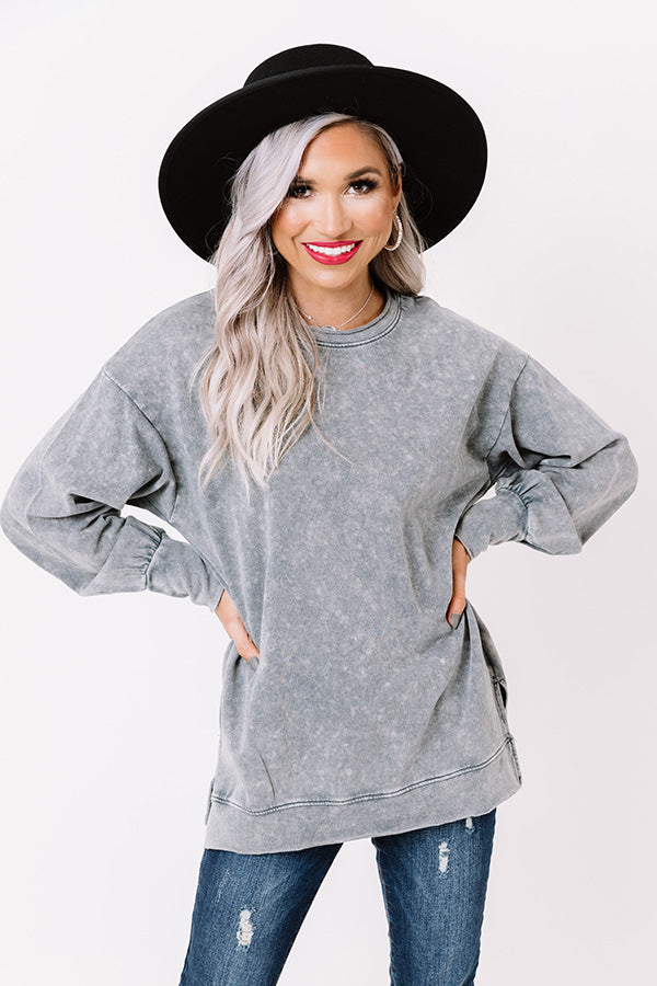 Outdoorsy Babe Sweatshirt In Grey